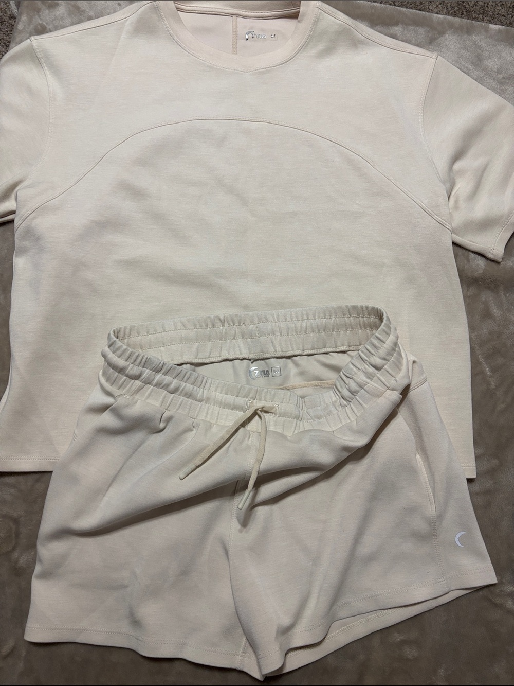 ZYIA Cream Athletic Drawstring Shirt & Shorts set